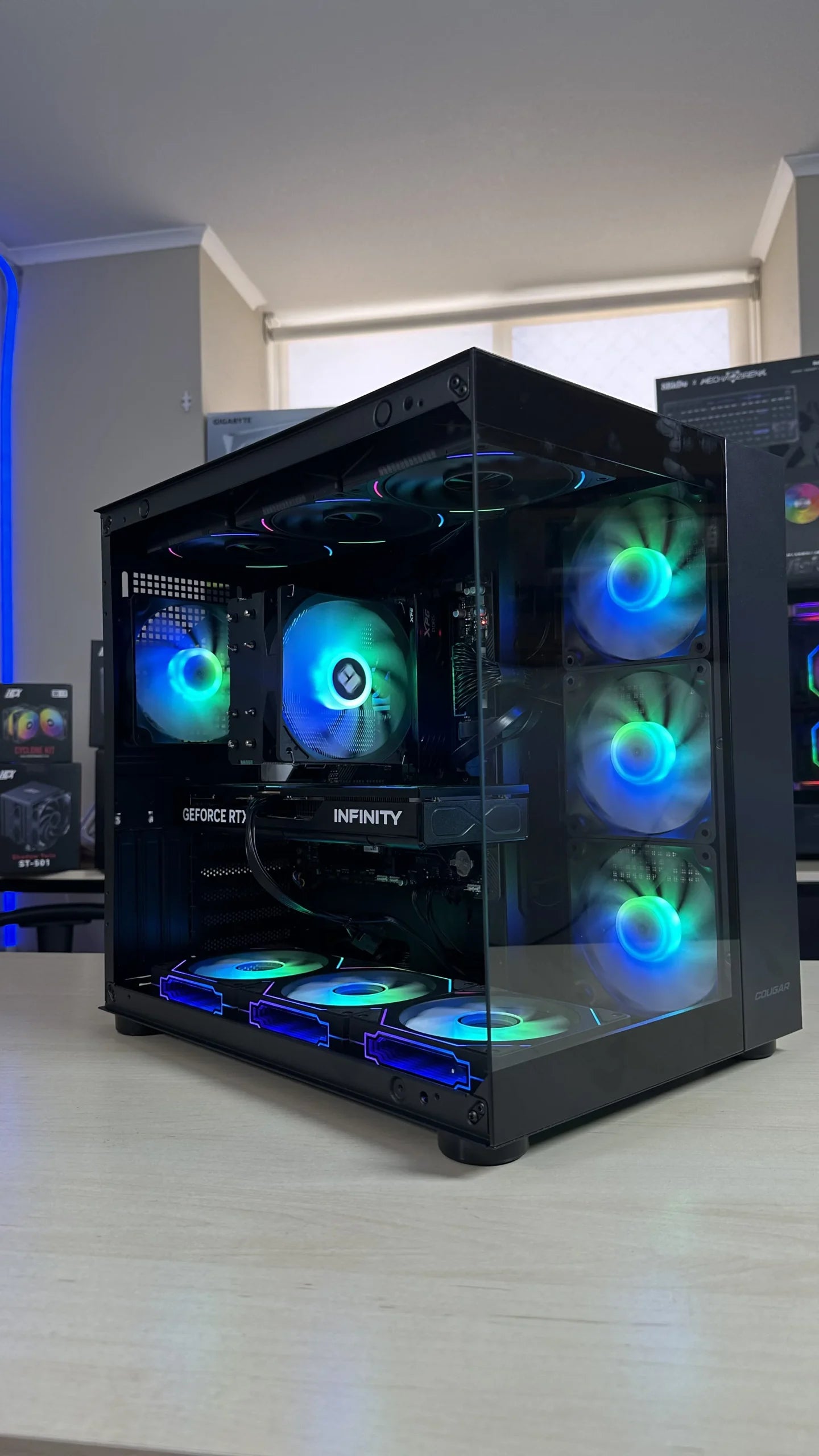 PC Gamer Media | Ryzen 7 5700X / RTX 5060 / 1TB / Gabinete Vidrio Templado