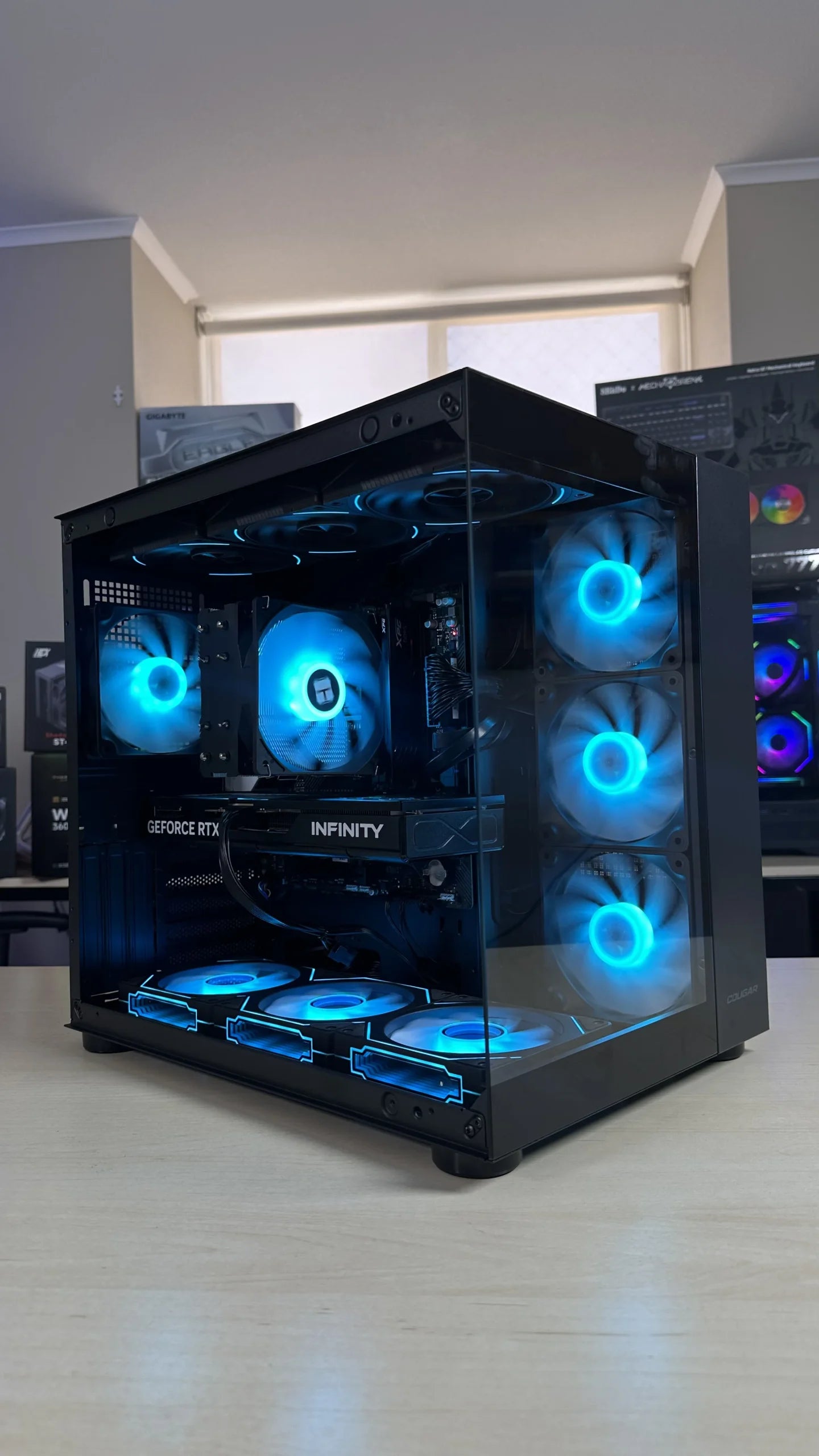 PC Gamer Media | Ryzen 7 5700X / RTX 5060 / 1TB / Gabinete Vidrio Templado