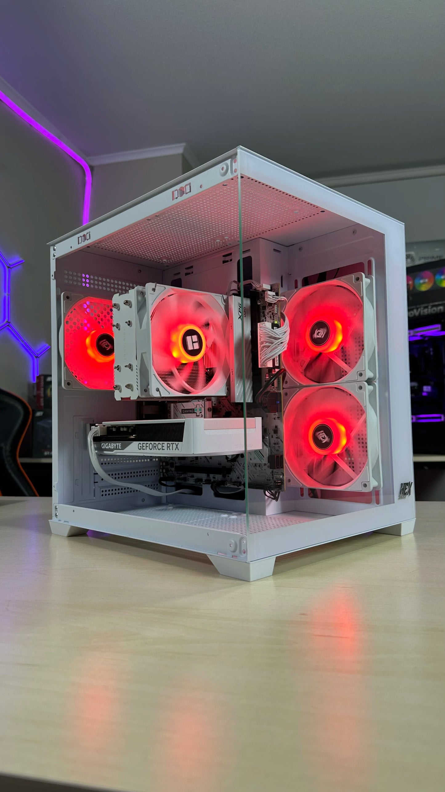 PC Gamer Gama Media | Ryzen 5 9600X / RTX 5060 / Gabinete Blanco Vidrio Templado