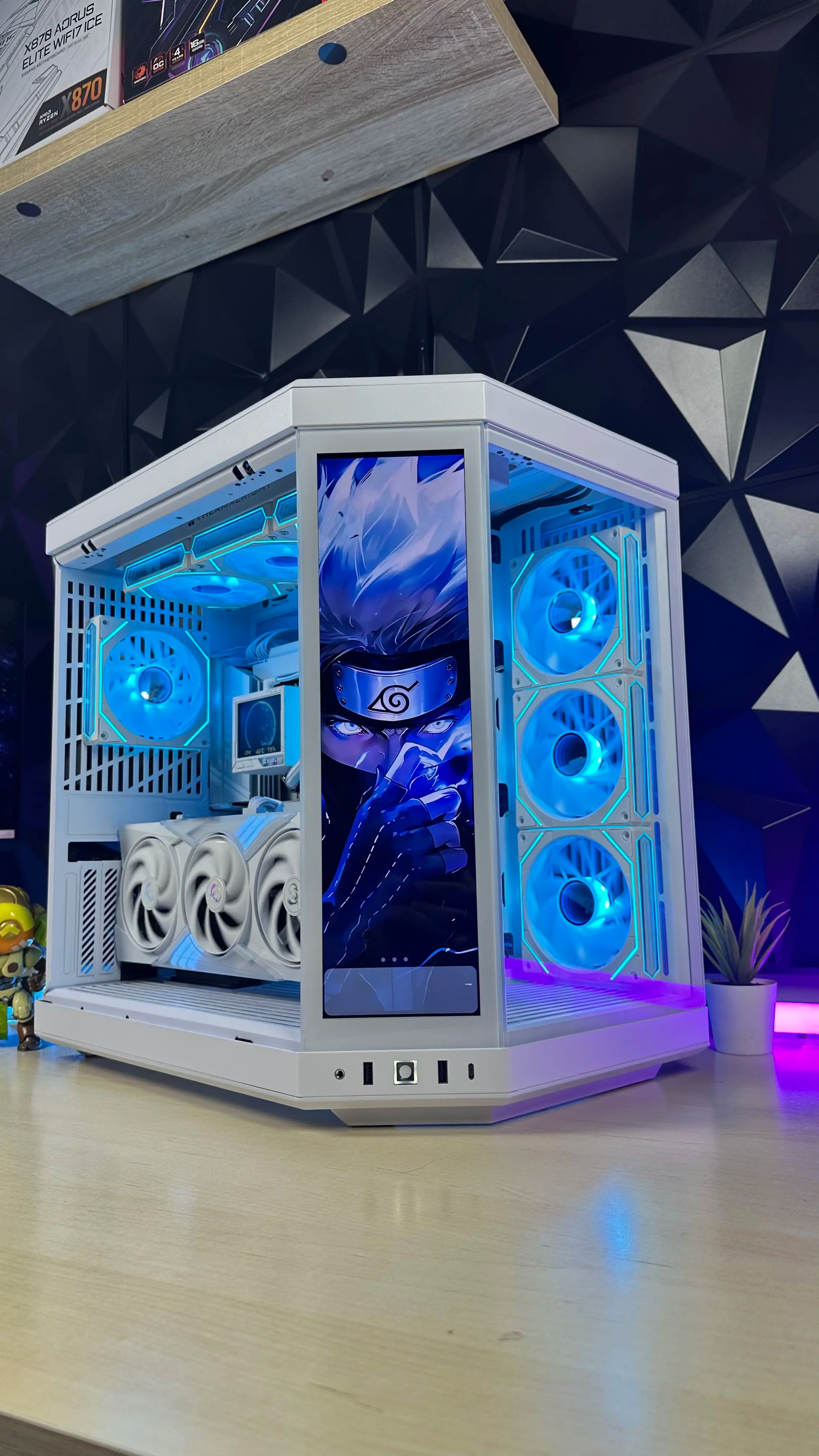 PC Gamer Premium | Ryzen 7 9800X3D / RTX 5090 32GB / 2TB / Hyte Y70