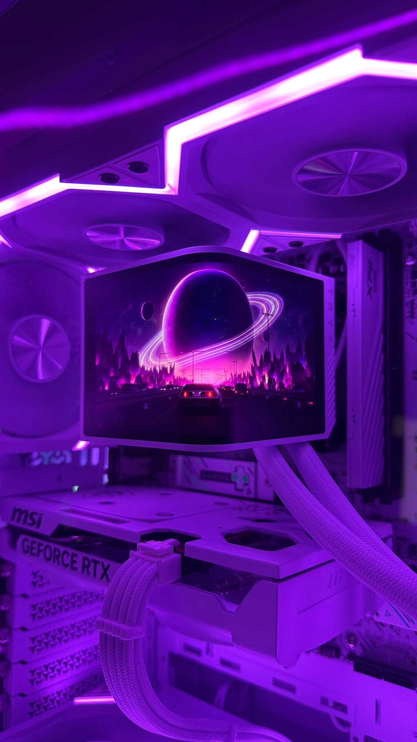 PC Gamer Gama Alta / Ryzen 5 9600X / RTX 5070 / Corsair 4500X