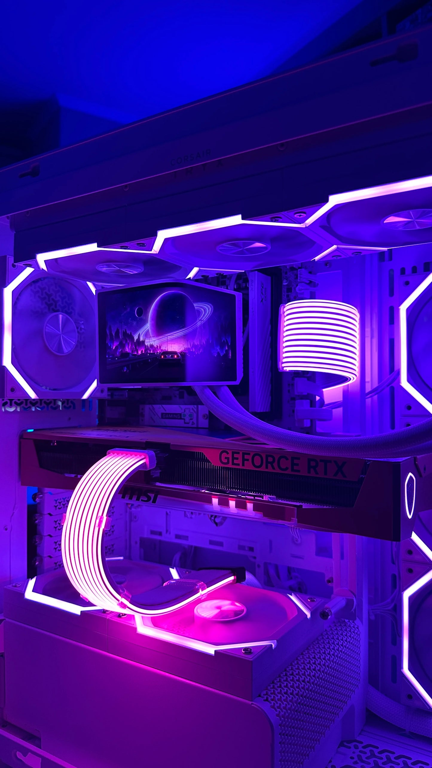 PC Gamer Gama Premium / Ryzen 7 9800X3D / RTX 5080 / Corsair 4500X / Cables Mod