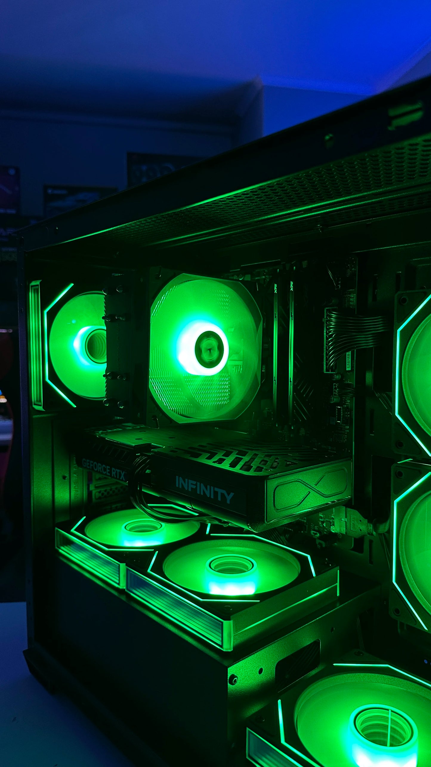 PC Gamer Gama Media | Ryzen 5 5600XT / RTX 5060
