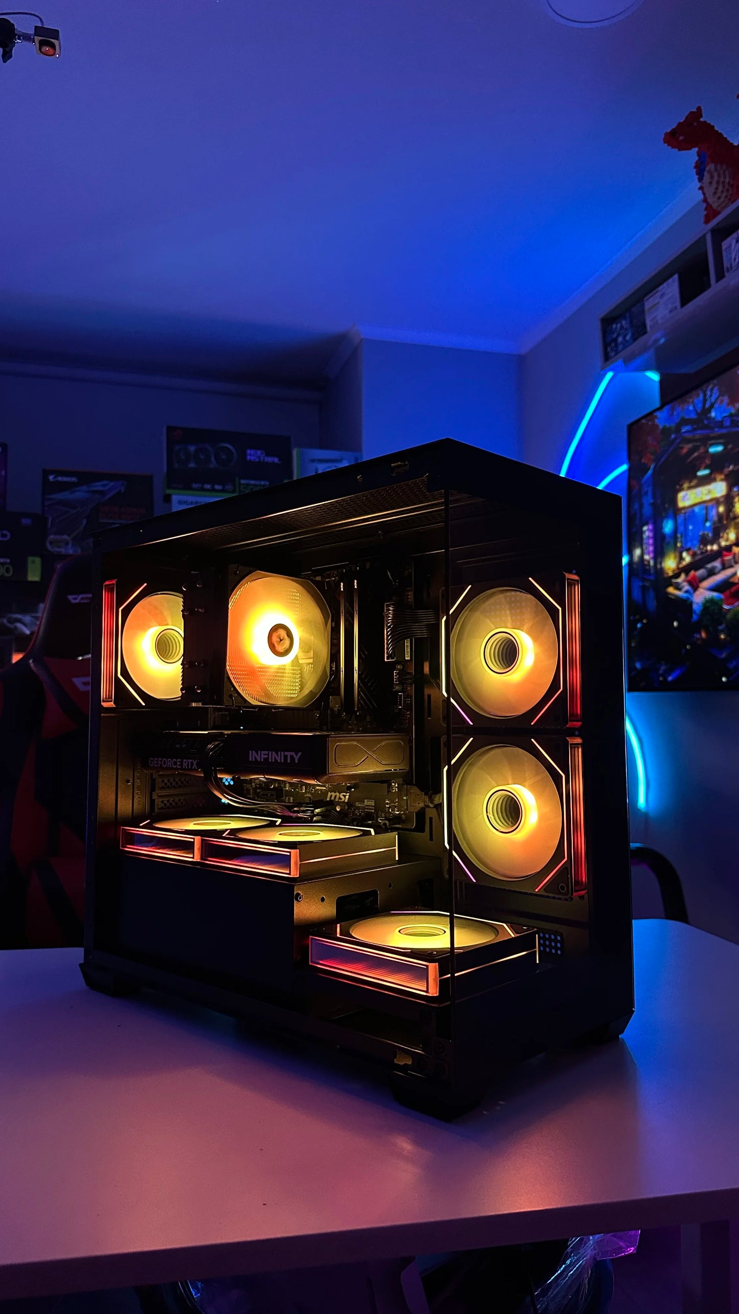 PC Gamer Gama Media | Ryzen 5 5600XT / RTX 5060