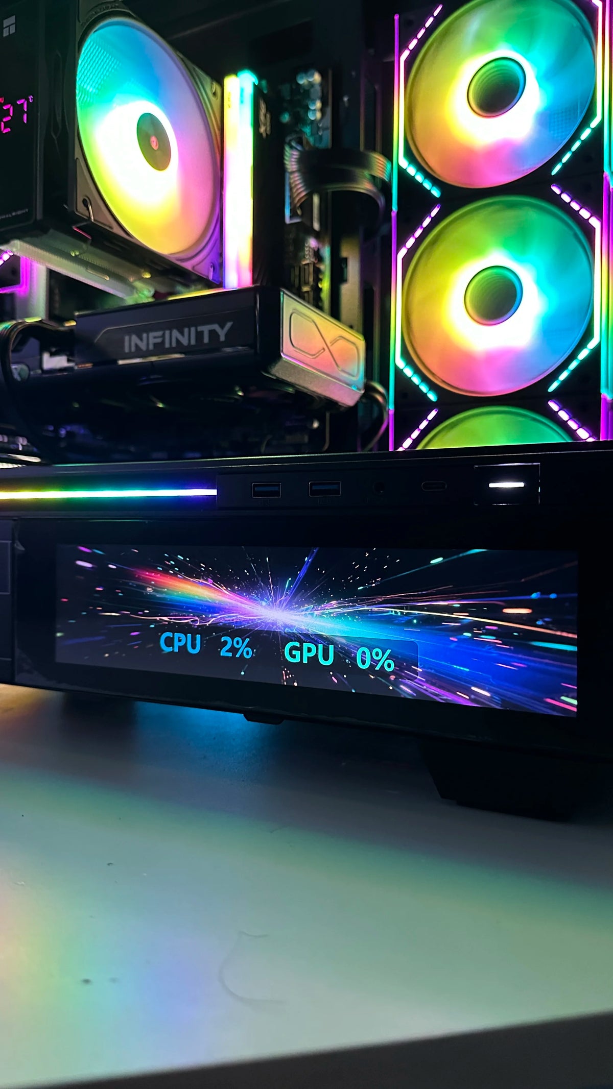 PC Gamer Gama Media | Ryzen 7 5700X / RTX 5060 / 1TB / M10 Vision