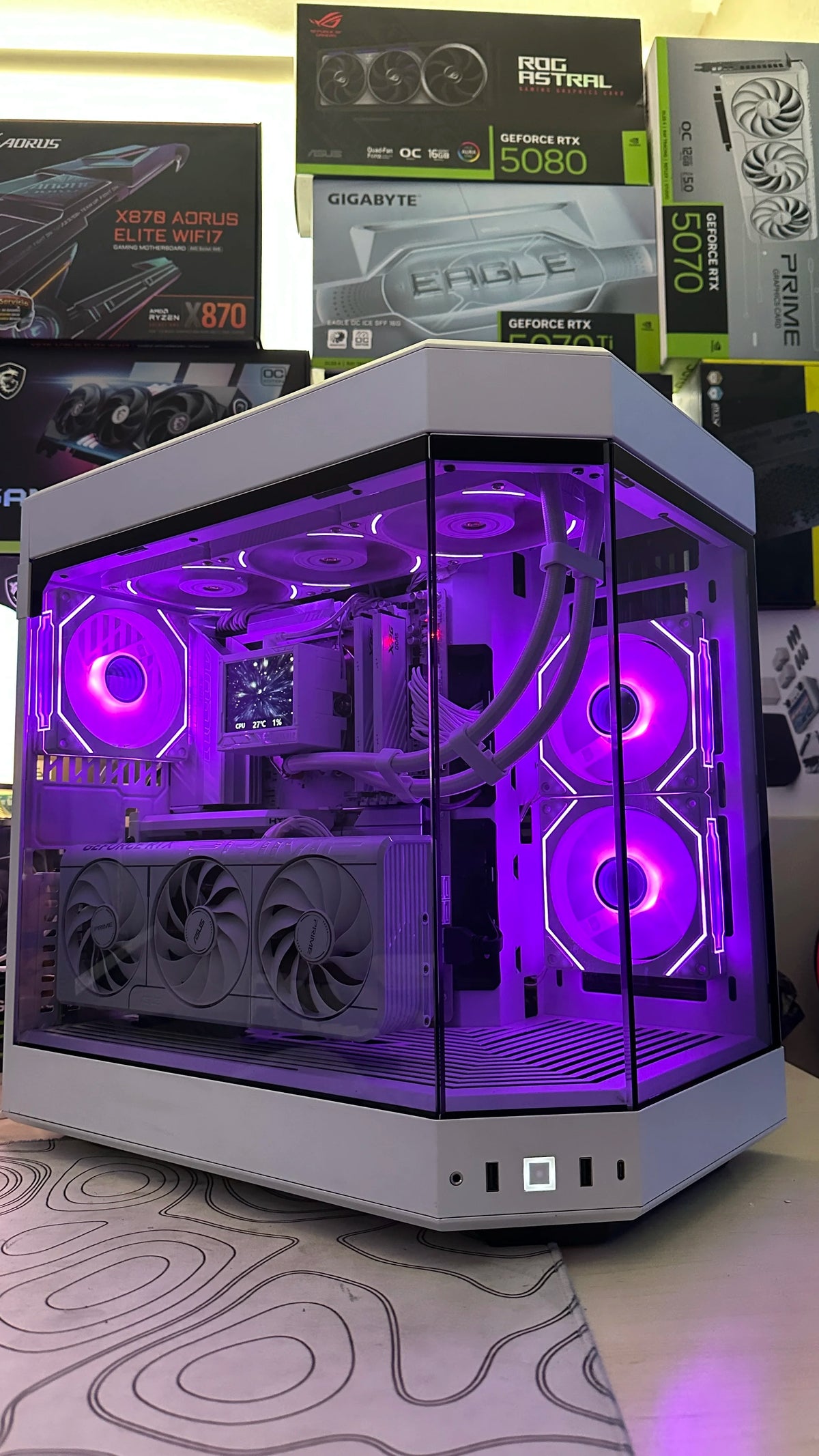 PC Gamer Gama Alta / Ryzen 7 8700F / RTX 5070 / Hyte Y60 /