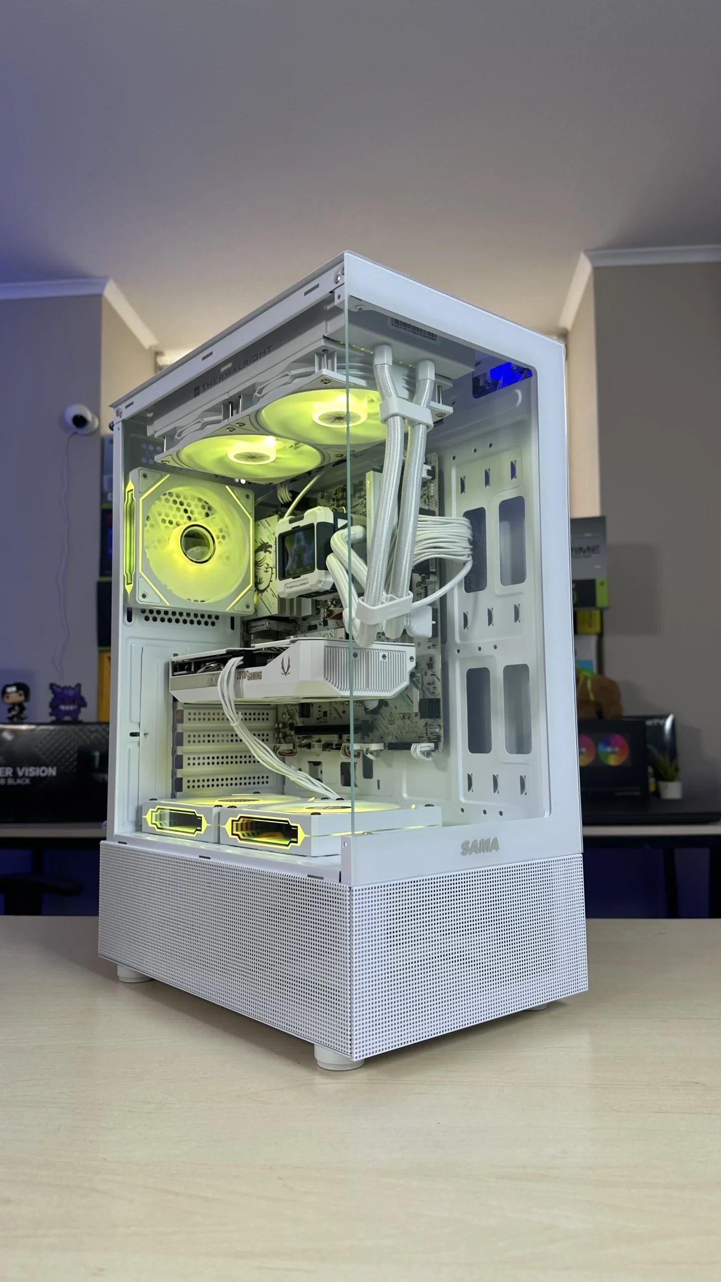 PC Gamer Gama Media | Ryzen 5 9600X / RTX 5060 / Liquida 240 Con Pantalla