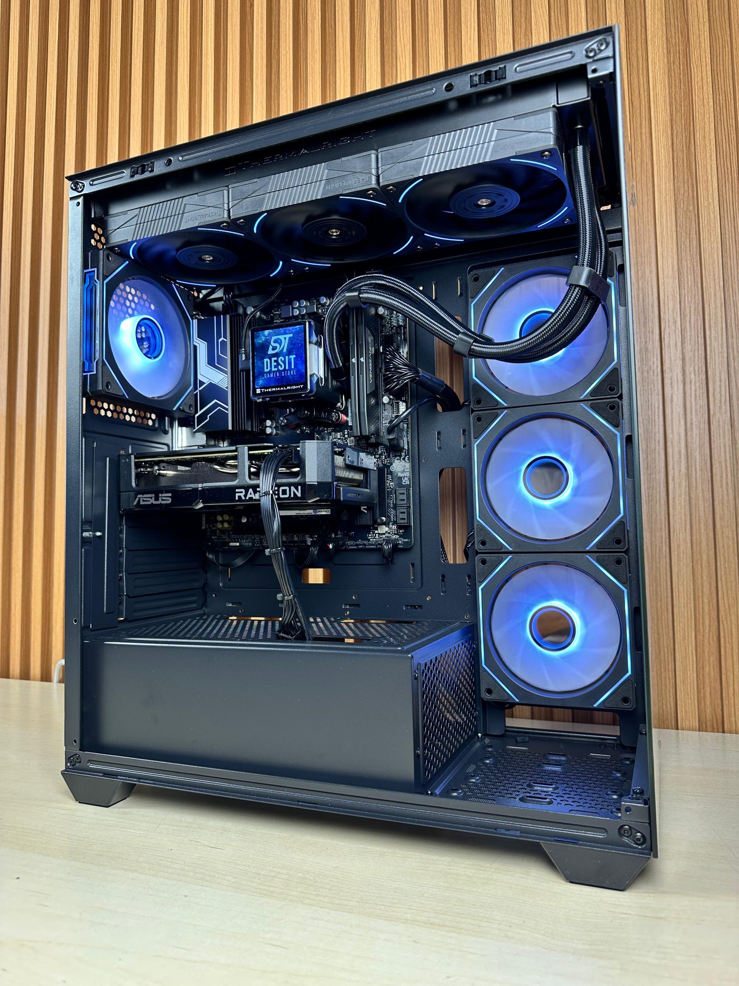 PC Gamer Gama Alta Streamer | Ryzen 9 9900X / RTX 5080 / 2TB