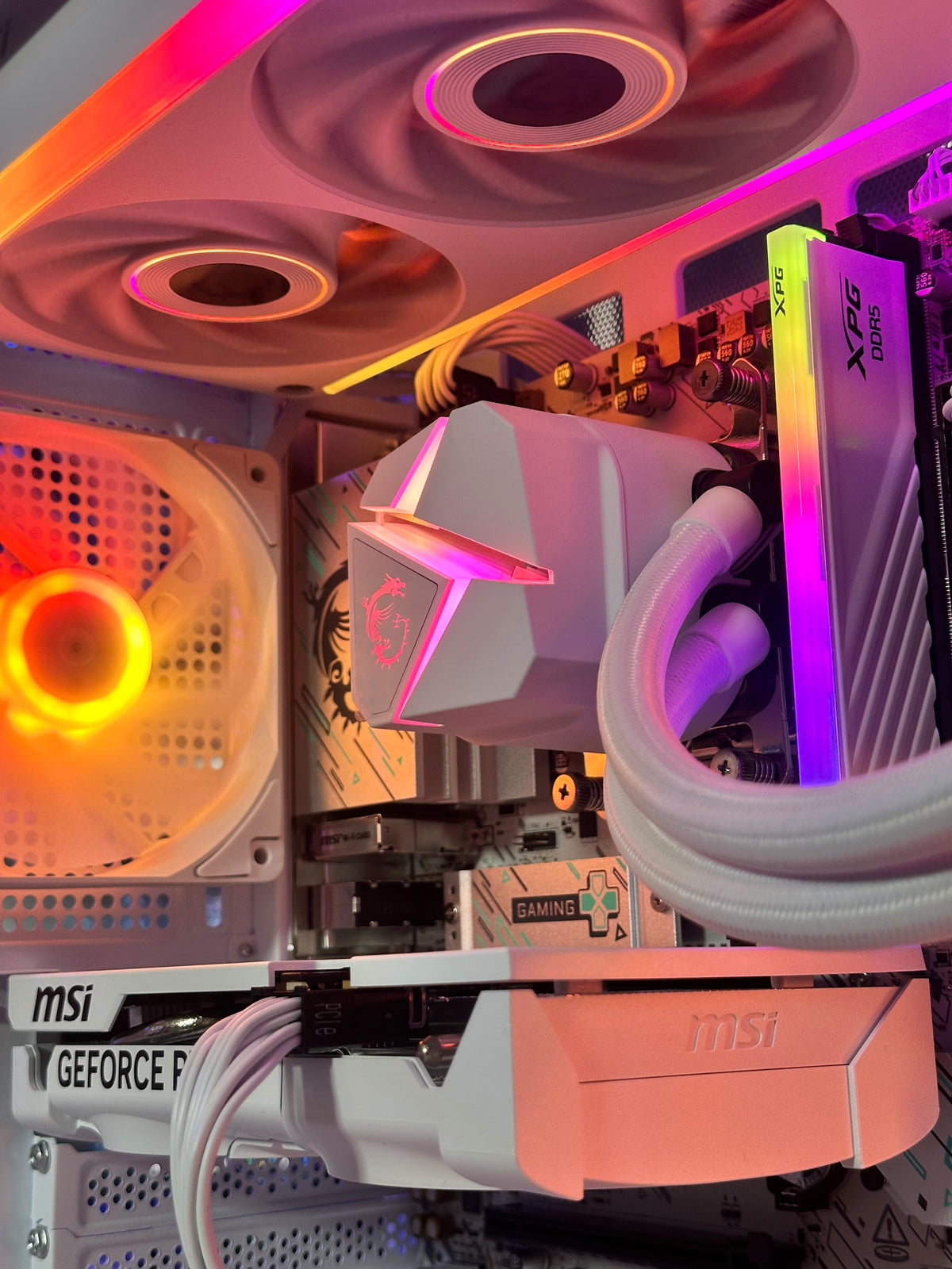 PC Gamer Full MSI / Ryzen 5 7500F / RTX 5060